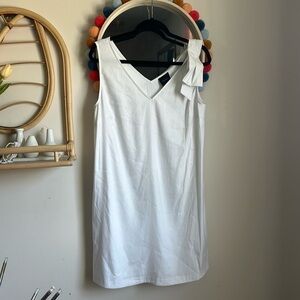 *NWT Alex Marie Elena Linen White Summer Mini Dress with Bow at Shoulder
